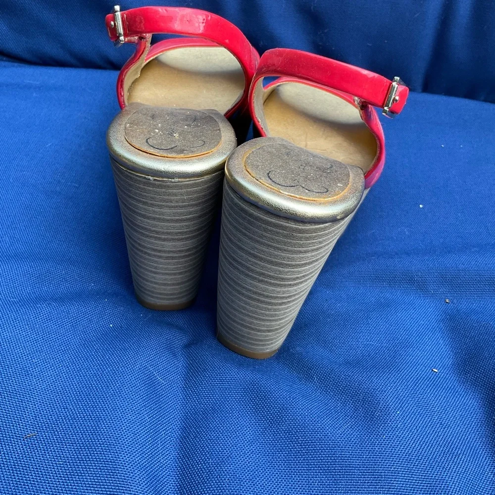 Jessica Simpson 5 1/2 Fushia Open Toe Wedges - Picture 4 of 7